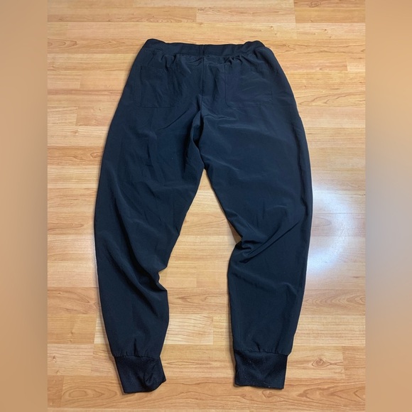 Joe Fresh Active Black Four-Way Stretch Joggers - Size 10 - Picture 4 of 8